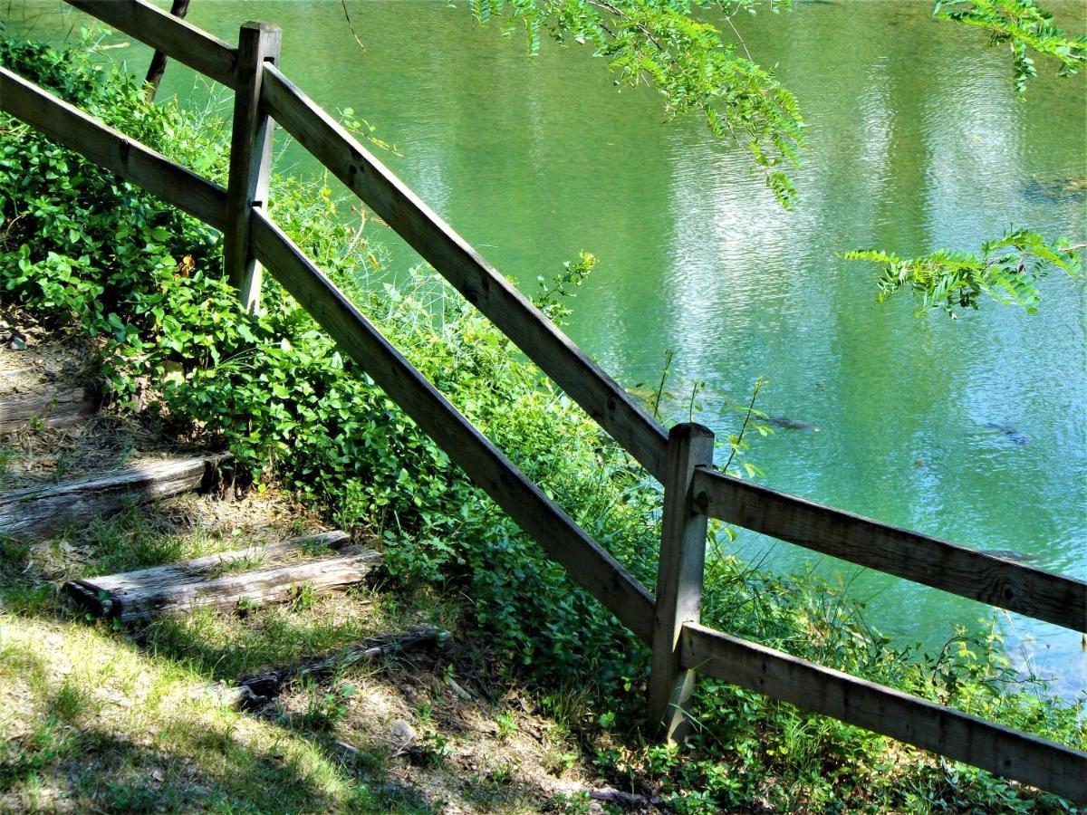 La Magnanerie dhôtes , Les roulottes insolites Sauve Exterior foto